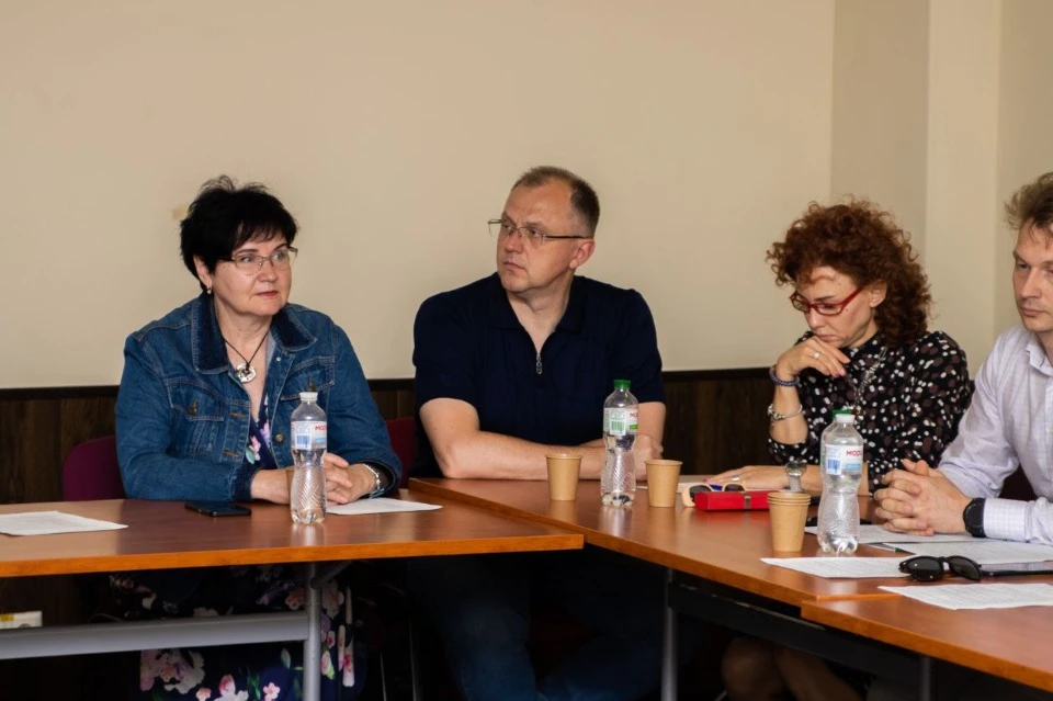 Круглий стіл Можливості для вашого бізнесу. Успішні кейс.  и та історії у Дніпрі. Авторка фото: Ав