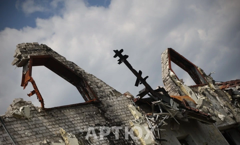 Зруйновані будинки у приватному секторі тимчасово окупованого Рубіжного