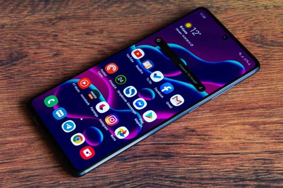 телефон Samsung