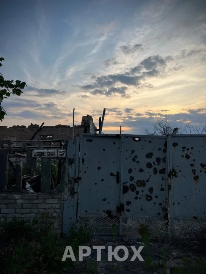 Розстріляний паркан в тимчасово окупованому Рубіжному