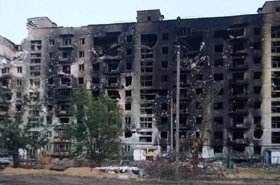 Так зараз виглядає шосе Будівельників в окупованому Сєвєродонецьку