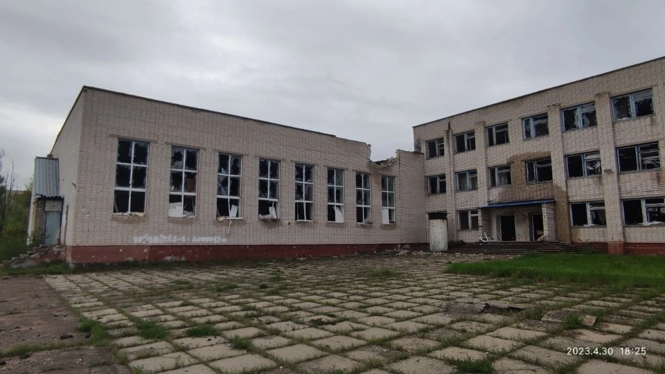 14-та школа в Сєвєродонецьку, вул. Гагаріна 111, стан будівлі внаслідок російських обстрілів