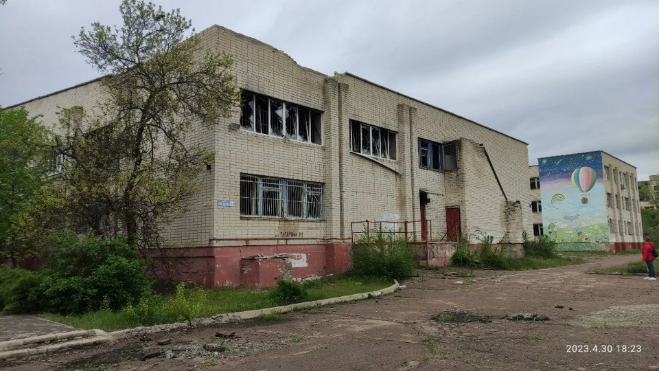 14-та школа в Сєвєродонецьку, вул. Гагаріна 111, стан будівлі внаслідок російських обстрілів