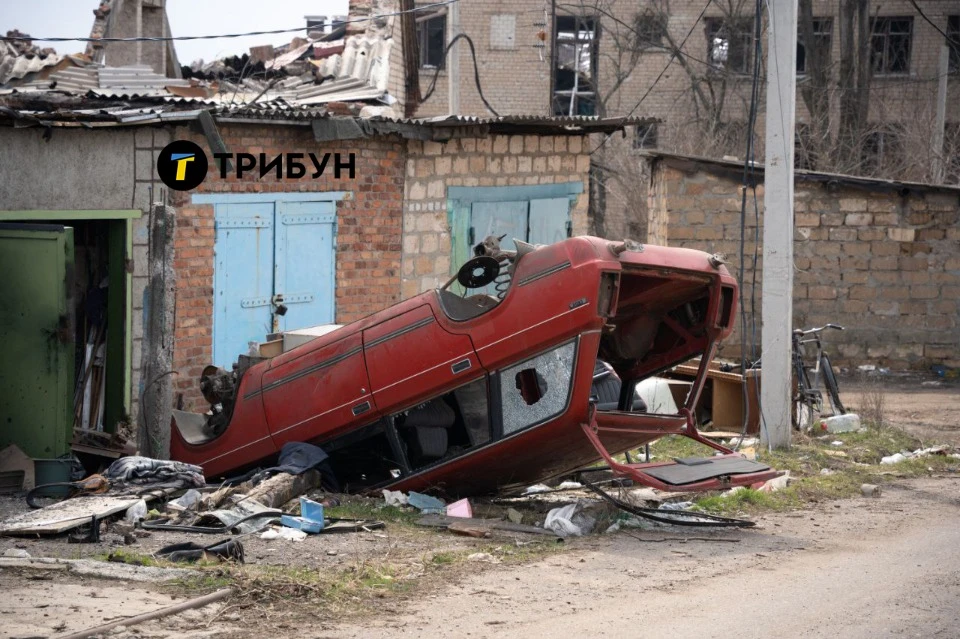 Перевернута та спалена автівка в Соледарі