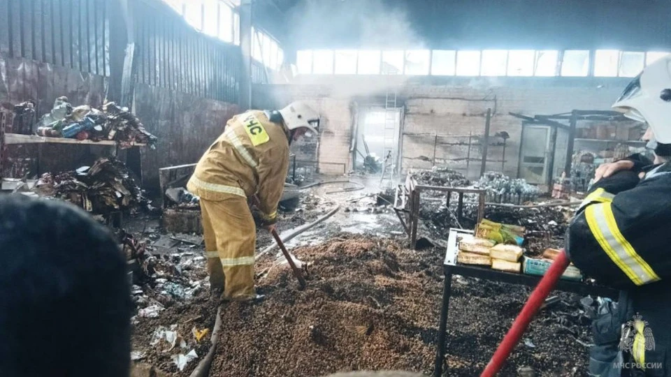 Сватове, наслідки пожежі на Критому ринку