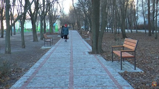 Нова плитка, яку було вкладено в 2021 році. Фото від грудня 2021 р. Джерело: Сєвєродонецька МВА