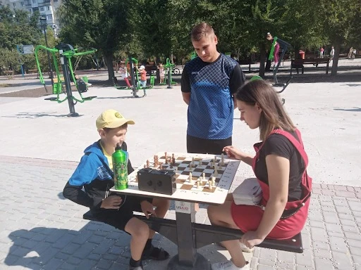 Спортивні змагання з шахів в учнів КЛЮСШ4
