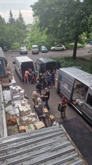 Гуманітарна допомога від Матеуша Вансека