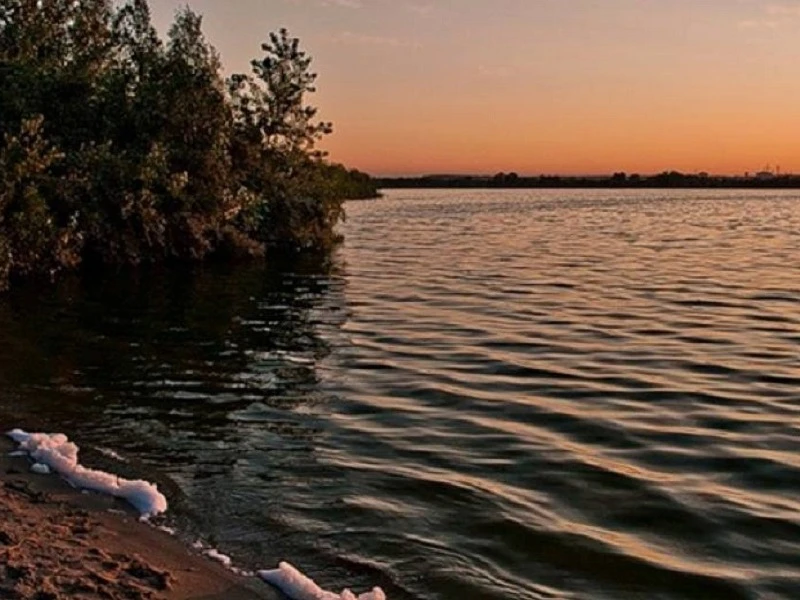 русановская коса