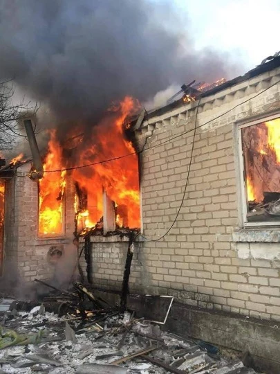 Війна на Луганщині. Пожежа