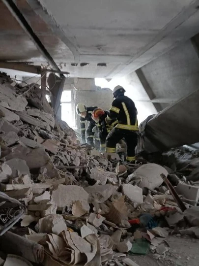 Розбір завалів у Луганській області