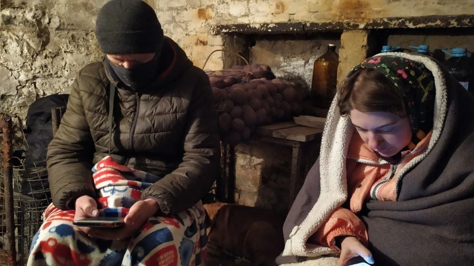 Родина в підвалі в Ірпені