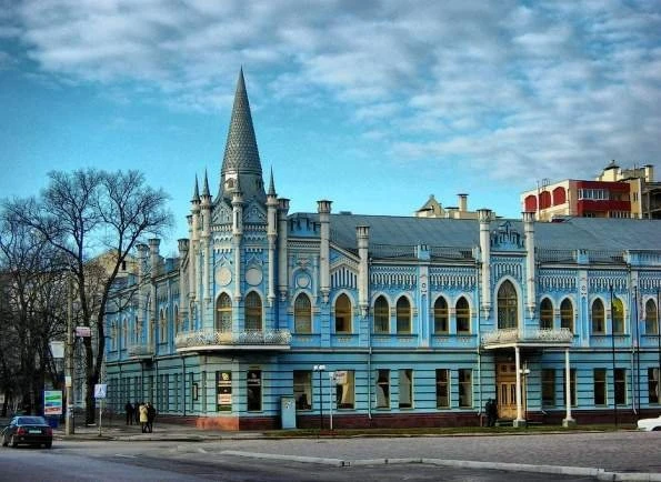 голубой дворец