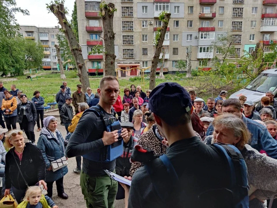 Робота з евакуацією і екстреною допомогою на фронті