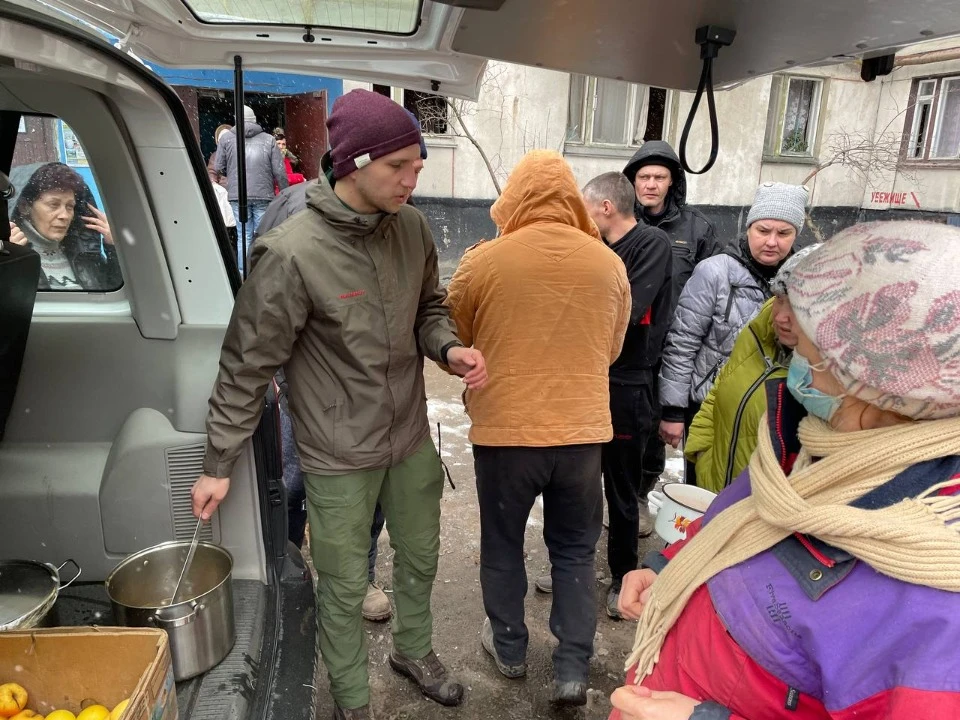 Робота з евакуацією і екстреною допомогою на фронті