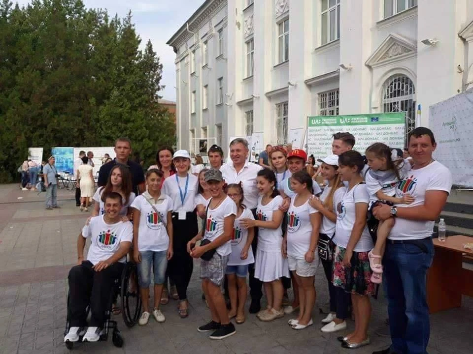 Микола Надулічний з учнями