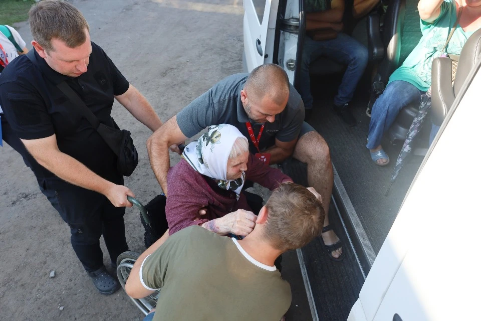 Евакуація через Суми