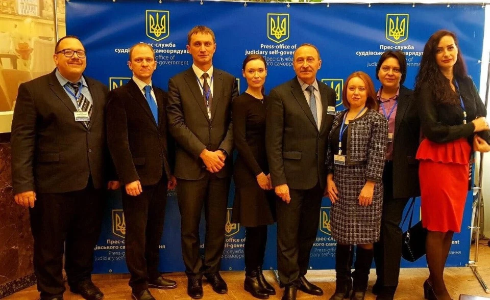 Денис Коваленко з колегами