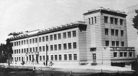 Старі фото Попасна. Джерело: Попаснянська центральна районна бібліотека