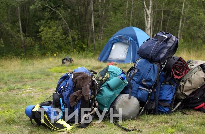 рюкзаки и спальные мешки