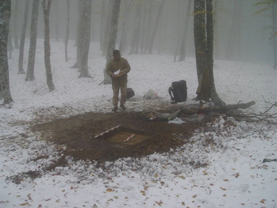 Археологічне дослідження у Криму Сергієм Теліженко