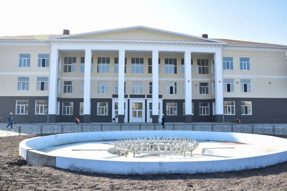 БК Будівельників в тимчасово окупованому Сєвєродонецьку, вулиця Федоренка, будинок 4Б