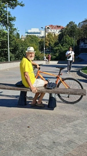 Подорожі на велосипеді Миколи Скурідіна