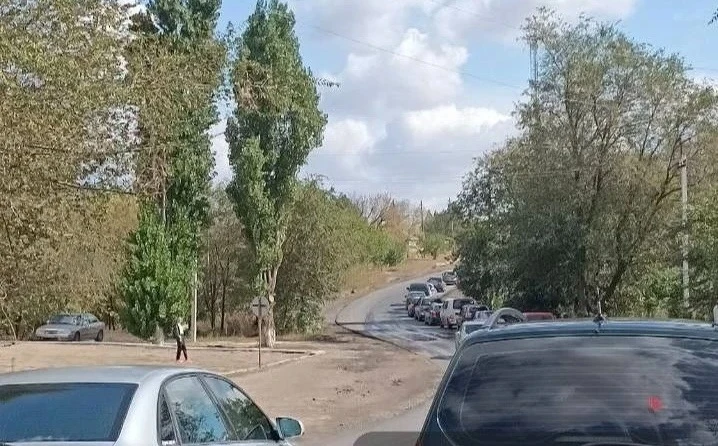checkpoint  on the border of Luhansk oblast with the Russian Federation