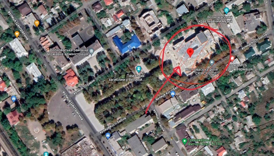 Волноваха, Будинок культури з супутника