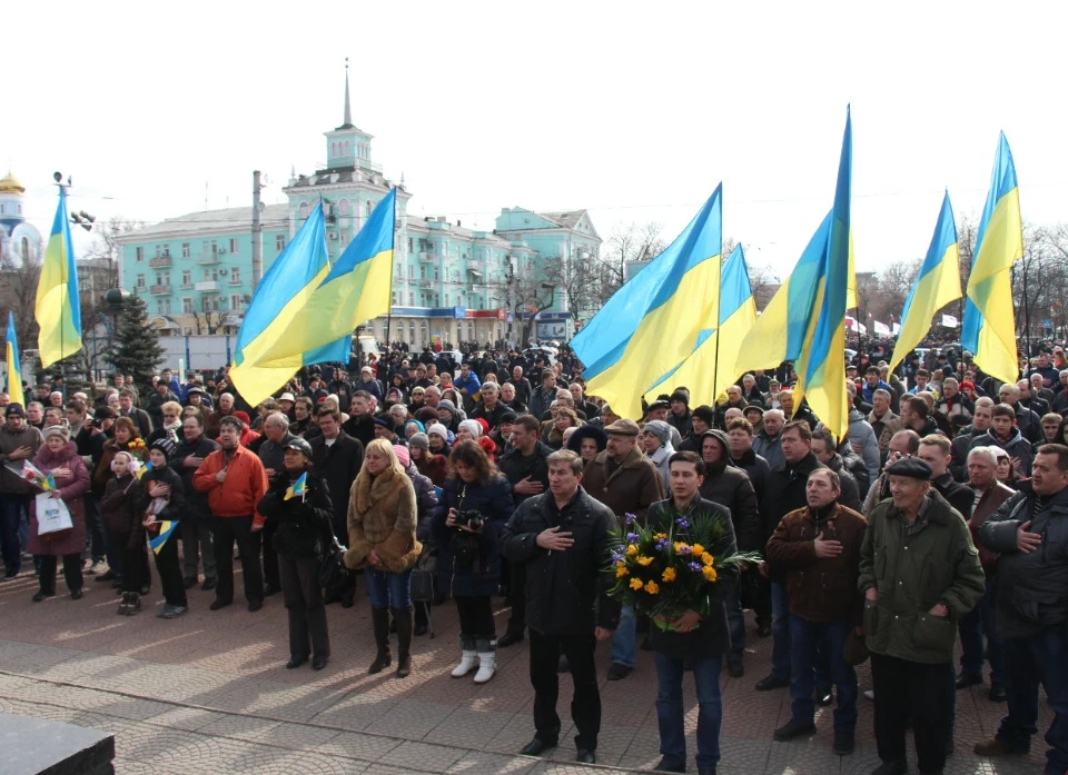 Акції на підтримку України в Луганську, 2013-2014 роки/Олександр Волчанський