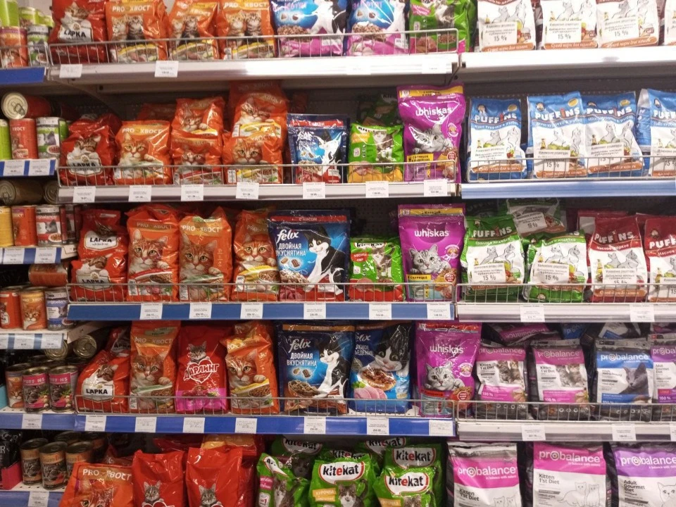 асортимент товарів в супермаркеті Матрьошка в м. Сєвєродонецьк