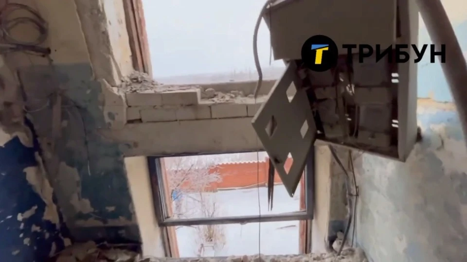 Аварійний будинок у Тошківці, в якому живуть люди