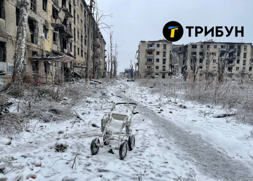 Окупований Бахмут, центр уїзду, сьогодні має такий вигляд