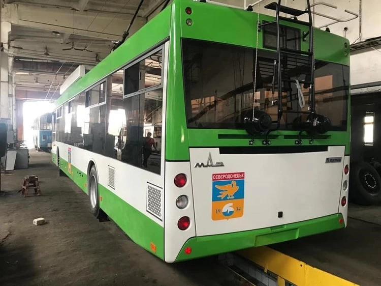 троллейбус