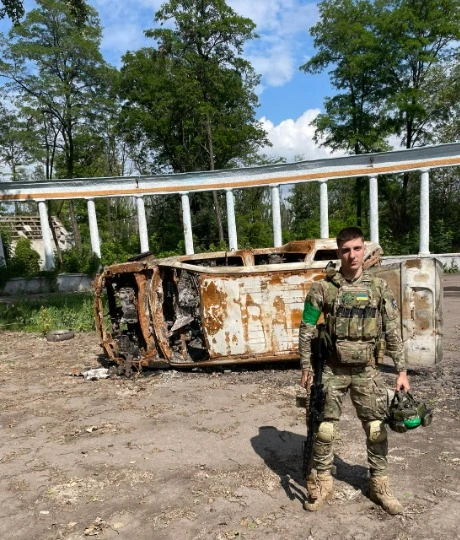 Влітку 2022 року Артем доєднався добровольцем до ЗСУ