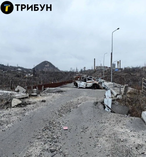 Міст між Лисичанськом і Сєвєродонецьком