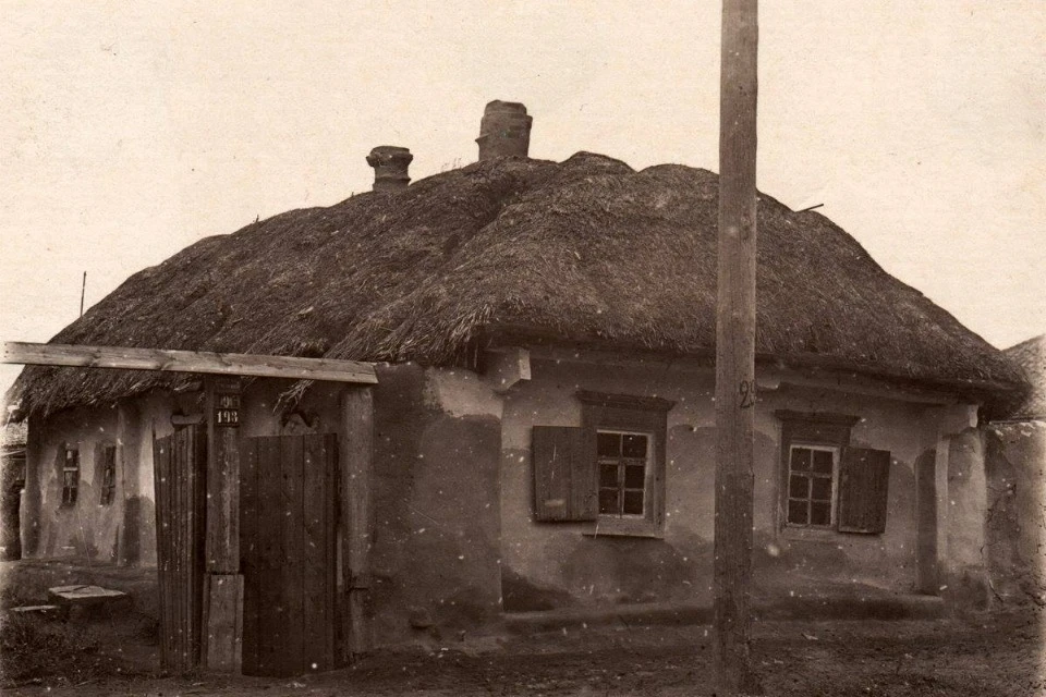 Українські хати Кам'яного Броду на початку ХХ ст/невідомий автор