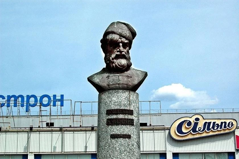 Monument to Kindrat Bulavin in Bakhmut. Source: Tourist Limanshchyna