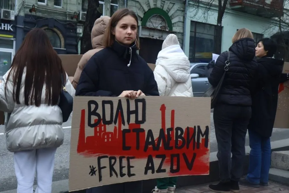 Акція Не мовчи. Полон вбиває в Києві