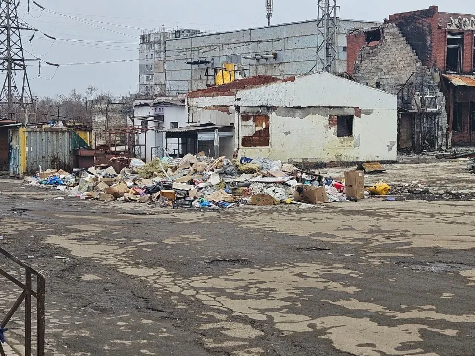 Сміттєзвалище в Маріуполі