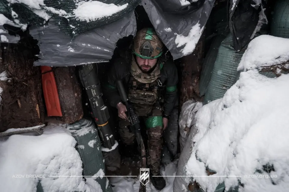 АЗОВ на позиціях у лісах Кремінної