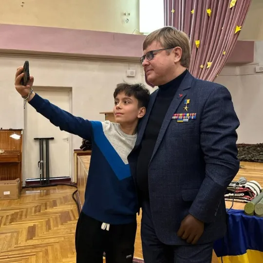 Володимир Жемчугов з лекціями для школярів