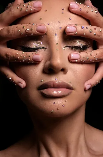 Візажистка із Сєвєродонецька Яна Аскєрова