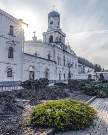 Святогірська лавра, лютий 2024