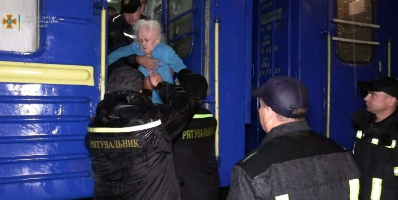 допомга маломобільним людям