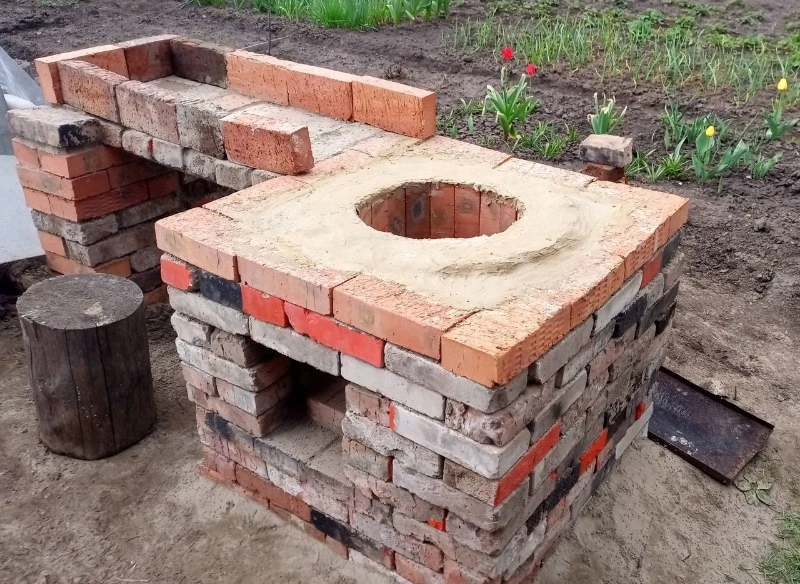 приготовление еды на улице во время блекаута