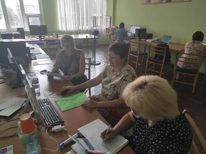 Робота консультативного центру для вступників у Дніпрі Фото: Офіційний сайт університету