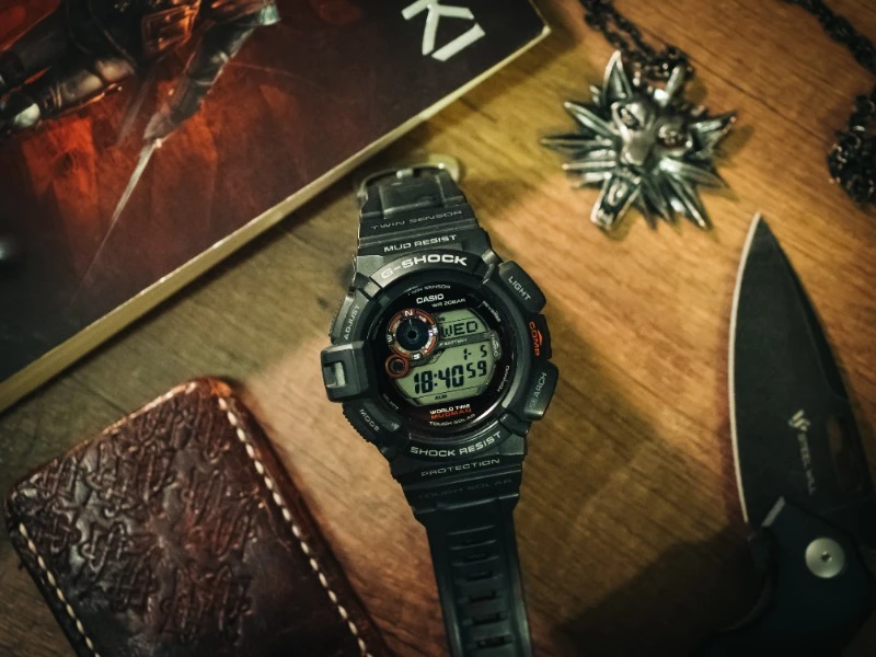 часы тактические