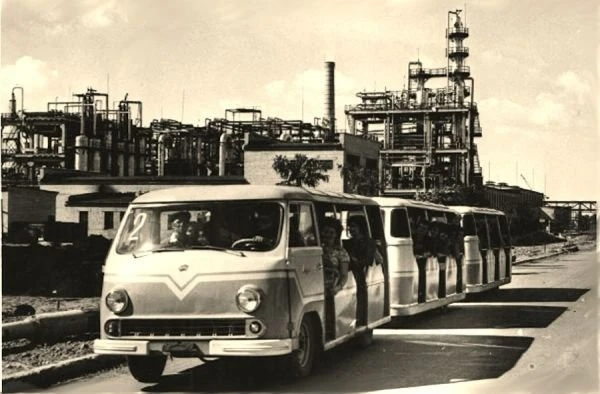 автопоїзди на основі ризьких мікроавтобусів RAF-980/979 Riga