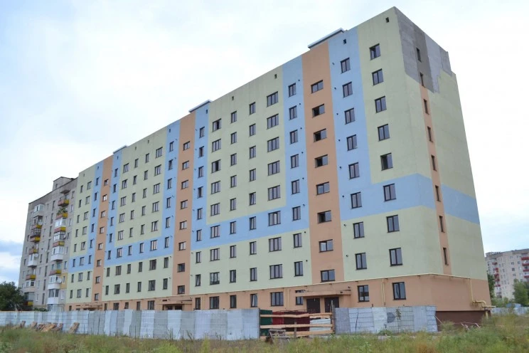 Будівництво житла для переселенців